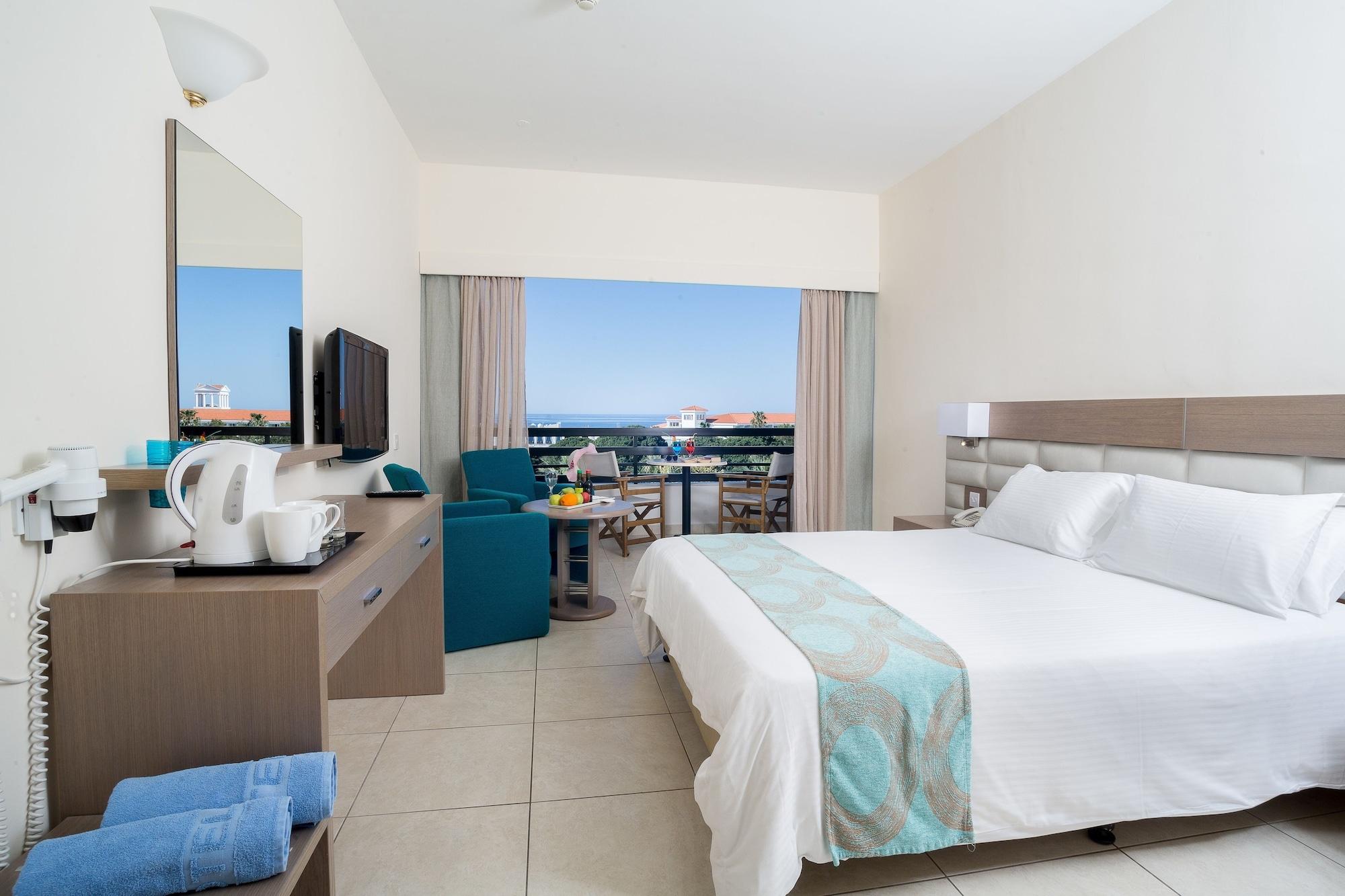 Avanti Hotel Paphos Kültér fotó