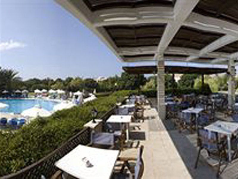 Avanti Hotel Paphos Kültér fotó