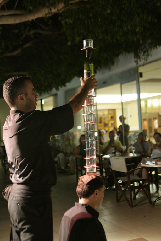 Avanti Hotel Paphos Kültér fotó