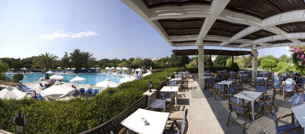 Avanti Hotel Paphos Kültér fotó